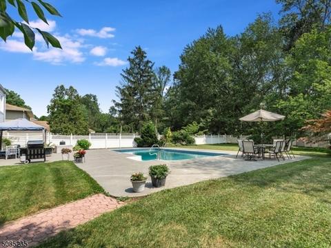 39 Gathering Rd, Montville Twp., NJ 07058 photo 22
