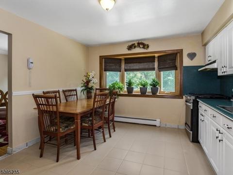 39 Gathering Rd, Montville Twp., NJ 07058 photo 5