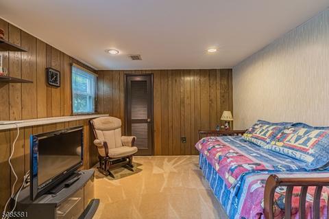 68 Mandon Dr, Wayne, NJ 07470 photo 19