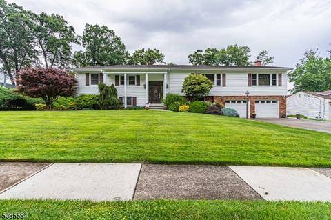 68 Mandon Dr, Wayne, NJ 07470 photo 1