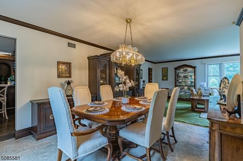 68 Mandon Dr, Wayne, NJ 07470 photo 7