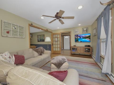 118 Jackson St, Wanaque Boro, NJ 07420 photo 7