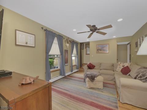 118 Jackson St, Wanaque Boro, NJ 07420 photo 6