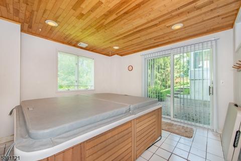 9 Alpine Dr, Wayne, NJ 07470 photo 20