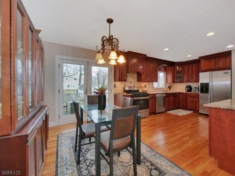33 Berkley Ct, Wayne, NJ 07470 photo 7