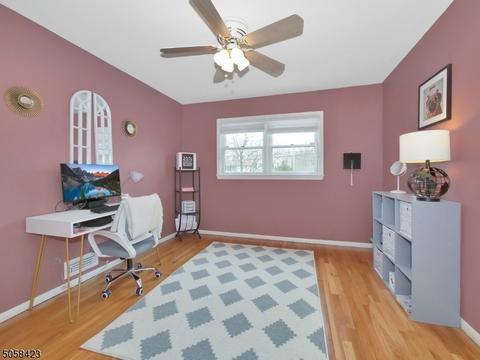 33 Berkley Ct, Wayne, NJ 07470 photo 20