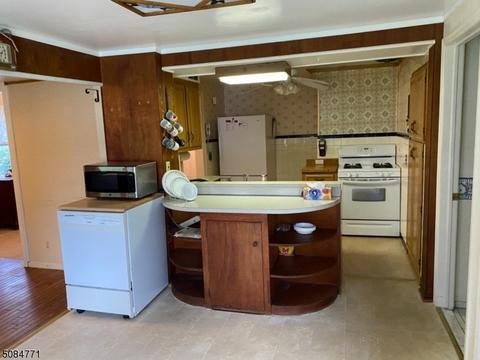 18 Crest Pl, Springfield, NJ 07081 photo 14