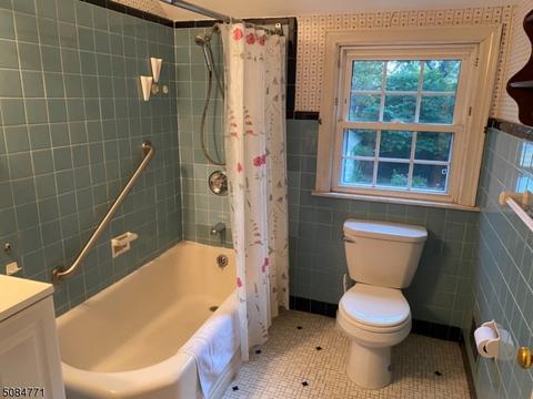 18 Crest Pl, Springfield, NJ 07081 photo 5