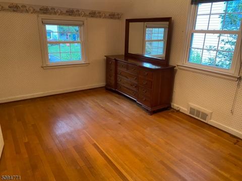 18 Crest Pl, Springfield, NJ 07081 photo 7