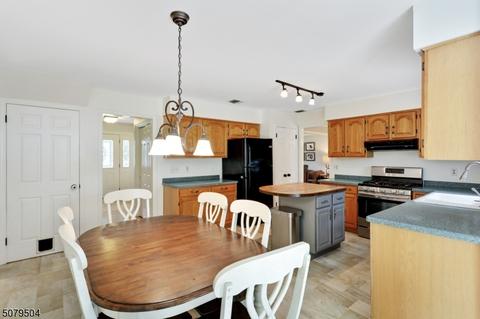 6 Christopher Ct, Mount Olive Twp., NJ 07836 photo 13
