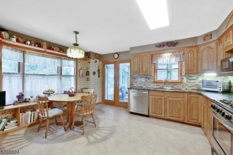 83 Colfax Rd, Springfield, NJ 07081 photo 8