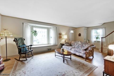83 Colfax Rd, Springfield, NJ 07081 photo 4