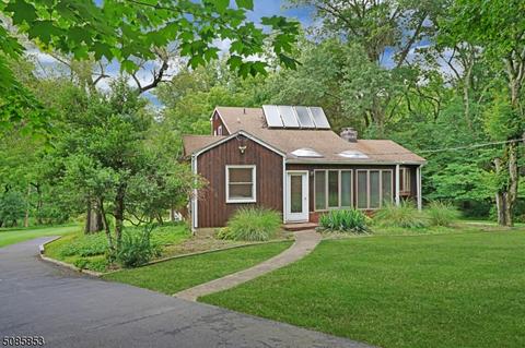 35 Brookside Dr, Warren, NJ 07059 photo 1