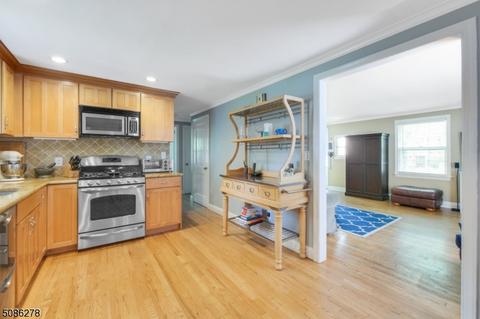10 River Bend Rd, Berkeley Heights, NJ 07922 photo 8