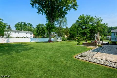 825 E Meadow Dr, Bound Brook, NJ 08805 photo 19