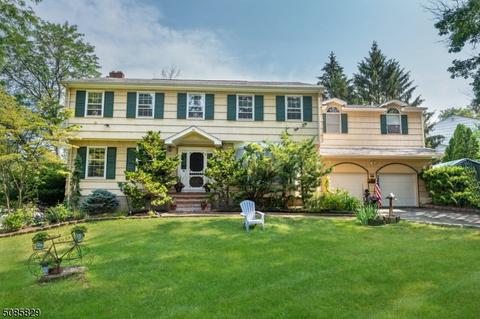7 Stuart Ct, Pine Brook, NJ 07058 photo 1