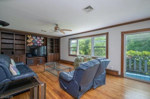 7 Stuart Ct, Pine Brook, NJ 07058 photo 8