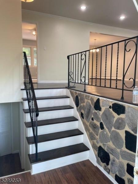 47 Tremont Ter, Wanaque, NJ 07465 photo 4