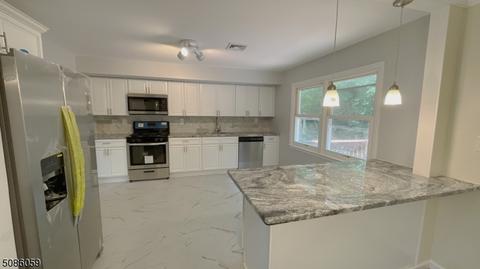 47 Tremont Ter, Wanaque, NJ 07465 photo 12