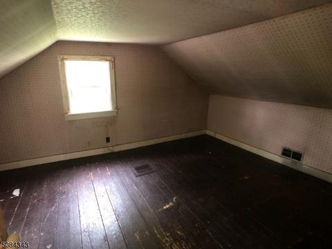 15 Smith St, Hampton, NJ 08827 photo 9