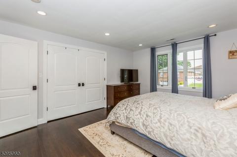2 Oak St, Clark, NJ 07066 photo 15