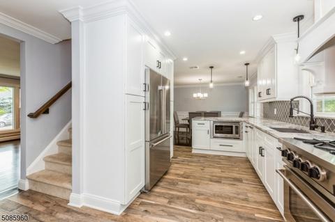 2 Oak St, Clark, NJ 07066 photo 22