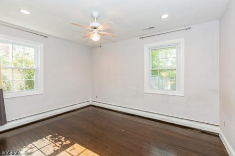 2 Oak St, Clark, NJ 07066 photo 18