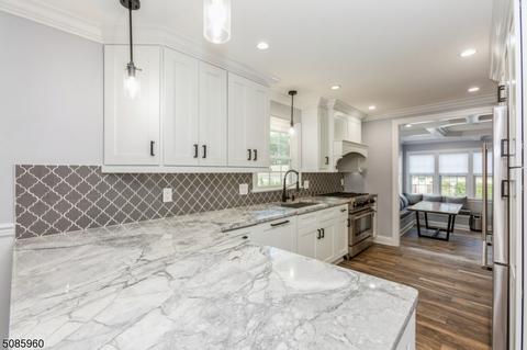 2 Oak St, Clark, NJ 07066 photo 20
