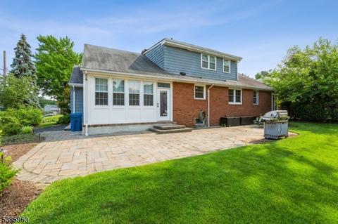 2 Oak St, Clark, NJ 07066 photo 8