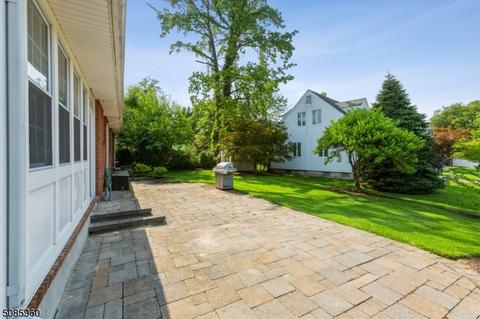 2 Oak St, Clark, NJ 07066 photo 7