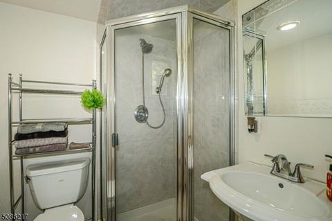 1741 Middlebrook Rd, Bound Brook, NJ 08805 photo 18
