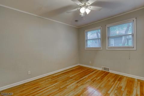 221 Mohawk Trl, Wayne, NJ 07470 photo 28