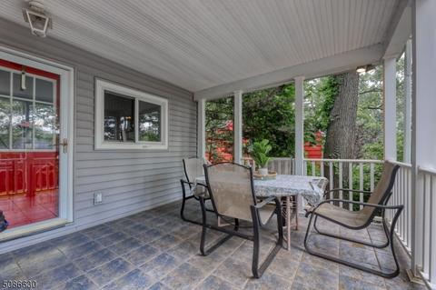 221 Mohawk Trl, Wayne, NJ 07470 photo 3