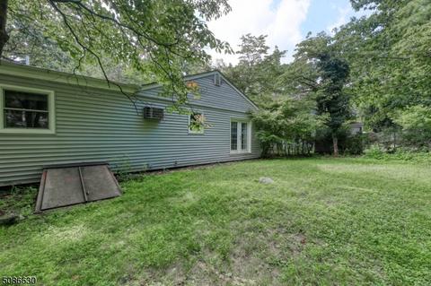 221 Mohawk Trl, Wayne, NJ 07470 photo 32