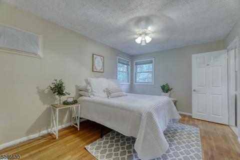 221 Mohawk Trl, Wayne, NJ 07470 photo 23