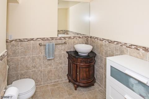 304 Timber Dr, Berkeley Heights, NJ 07922 photo 17