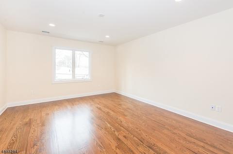 388 High St, Nutley, NJ 07110 photo 12