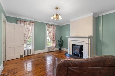 15 E Main St, Flemington, NJ 08822 photo 2