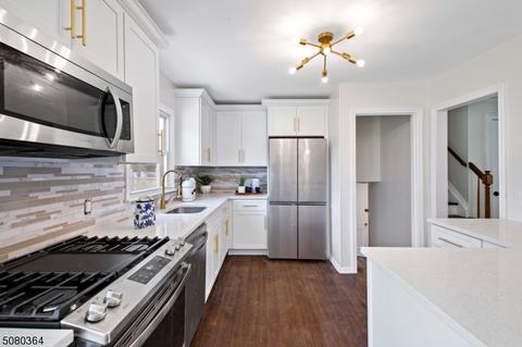 57 Post Rd, Clark, NJ 07066 photo 3