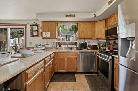 21 Decker Rd, Wanaque Boro, NJ 07420 photo 7