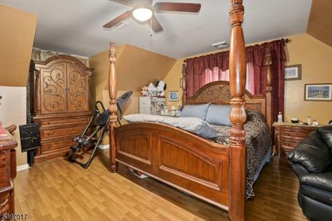 21 Decker Rd, Wanaque Boro, NJ 07420 photo 10