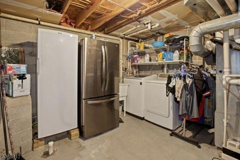 21 Decker Rd, Wanaque Boro, NJ 07420 photo 18