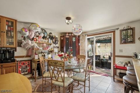 21 Decker Rd, Wanaque Boro, NJ 07420 photo 8
