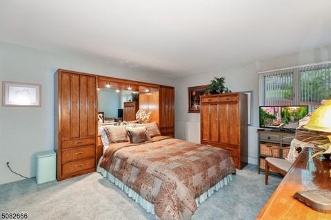 9 Vista Trl, Wayne, NJ 07470 photo 15