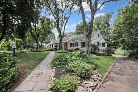 41 Highlands Ave, Springfield, NJ 07081 photo 1
