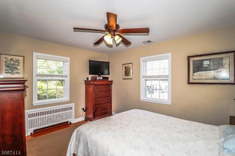 49 Greenbrook Rd, Middlesex, NJ 08846 photo 15
