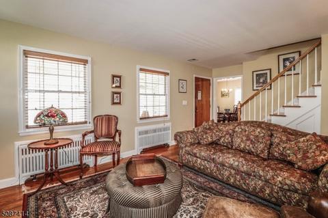 49 Greenbrook Rd, Middlesex, NJ 08846 photo 7