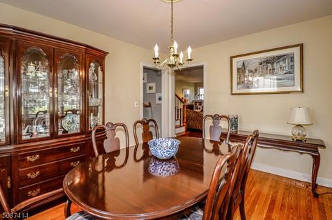49 Greenbrook Rd, Middlesex, NJ 08846 photo 3
