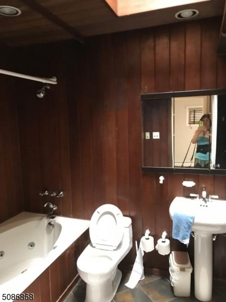 80 Myrtle Ave, Millburn, NJ 07041 photo 4