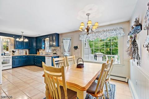 9 White Birch Ln, Sparta, NJ 07871 photo 3